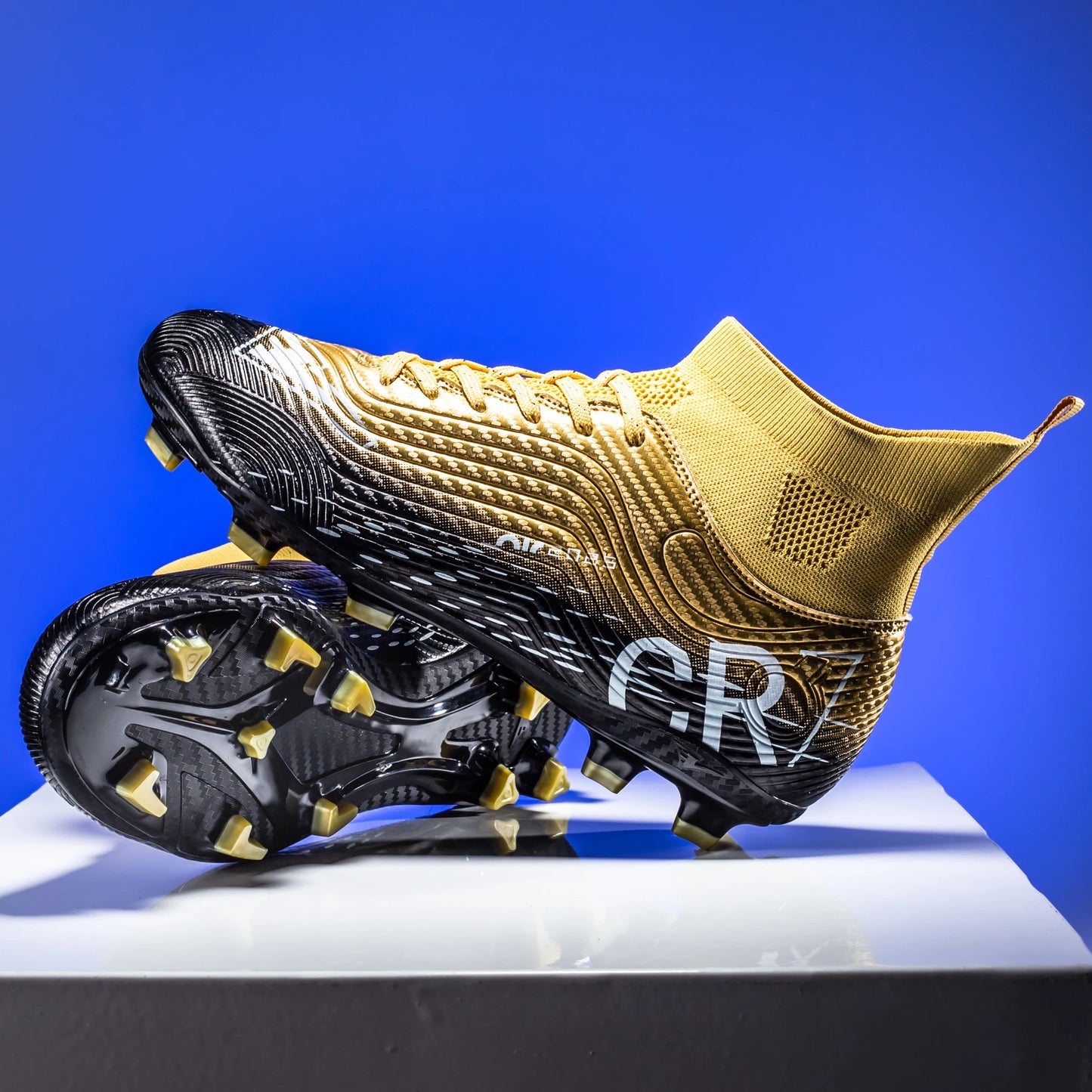 Football Cleats Men, Indoor Outdoor High Top Soccer Shoes Lightweight Shock Resistant Training Boots, Anti-collision Shoe Toe